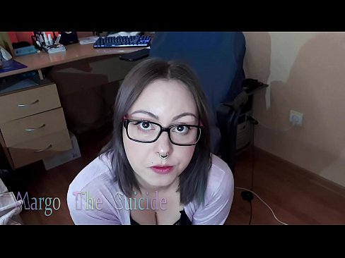 ❤️ မျက်မှန်တပ်ထားသော Sexy ကောင်မလေး Dildo ကို ကင်မရာတွင် နက်ရှိုင်းစွာ စုပ်သည်။ ❤ Sex video မှာ ငါတို့မှာ ❌